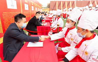 学厨师就到郑州新东方烹饪学校